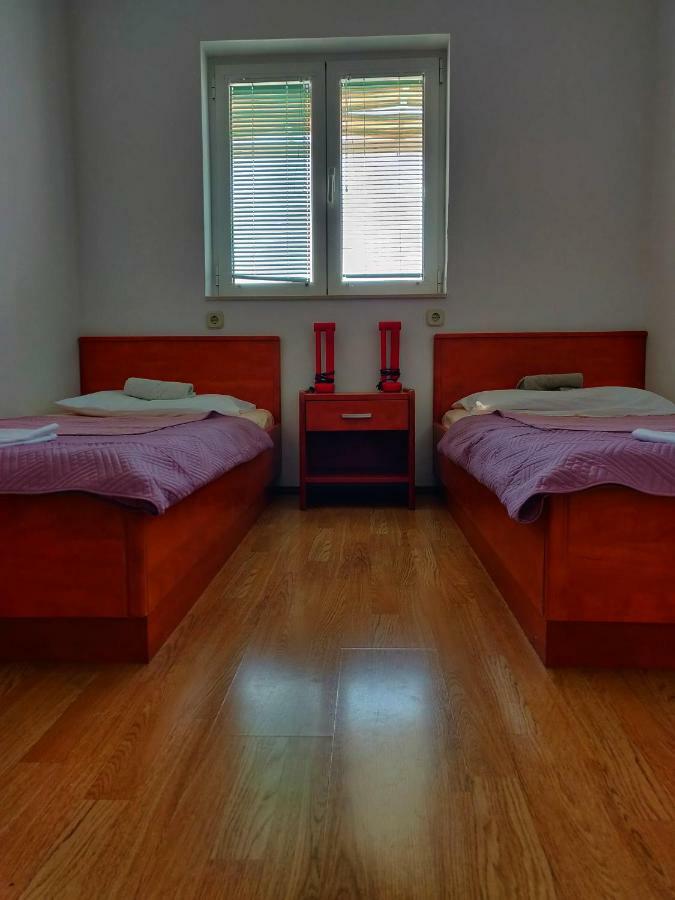 Apartments Jerkovic 克勒克 外观 照片